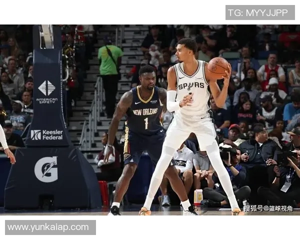 SGA本季两度封盖文班亚马成为历史上第四位多次阻挡他的球员